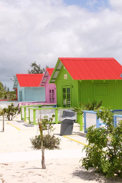 Bunte Strandhütte Auf Den Bahamas — Stockfoto