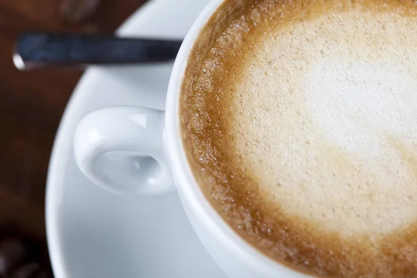 Cangkir Cappuccino Dengan Busa Susu — Stok Foto