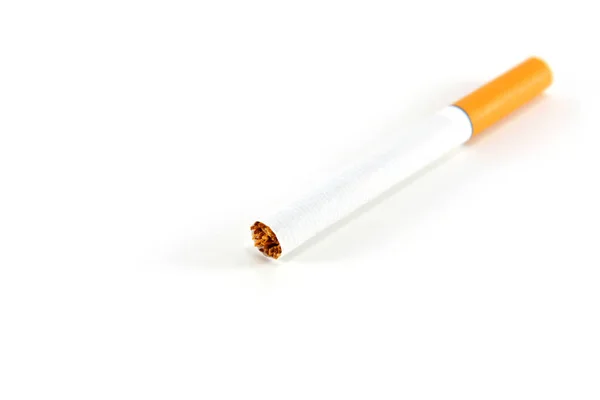 白地に隔離された一本のライトのないタバコ — ストック写真