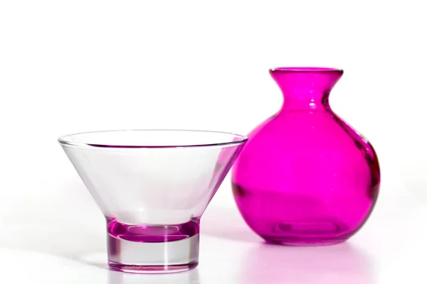 Verre Rose Avec Liquide Violet Dans Vase Transparent — Photo