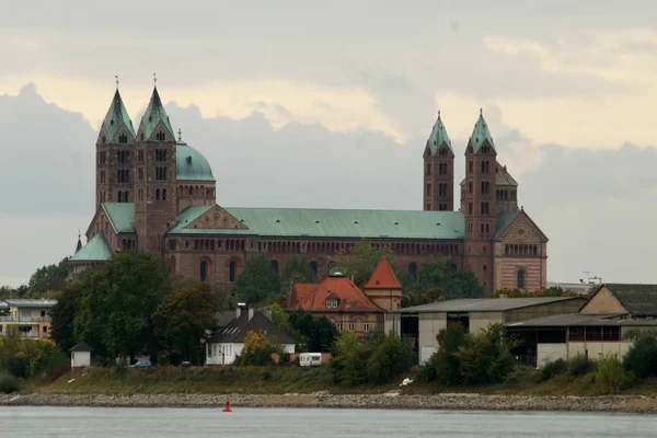 Vue Panoramique Sur Architecture Majestueuse Cathédrale — Photo