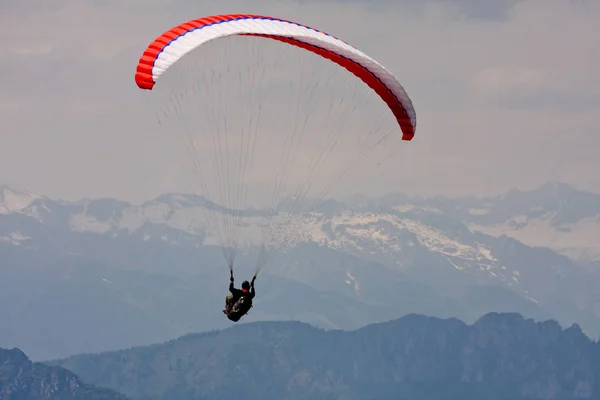 Parapente Est Sport Aventure Récréatif Compétitif — Photo