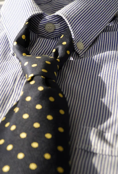 Camisa Gravata Mesa — Fotografia de Stock