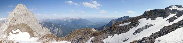 Vista Panorâmica Bela Paisagem Com Gama Montanhas — Fotografia de Stock