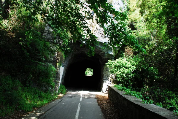 Tunnel Dans Les Montagnes — Photo