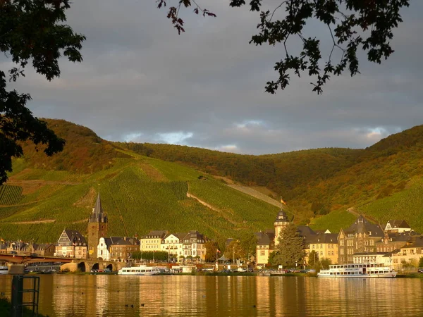 Bernkastel Kvällsljuset — Stockfoto