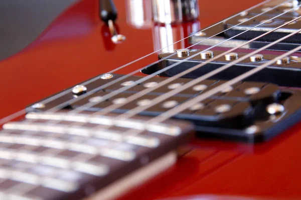 Perto Uma Guitarra — Fotografia de Stock
