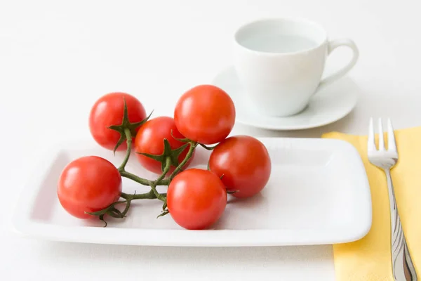 Tomater Och Vatten Tomater Och Vatten — Stockfoto