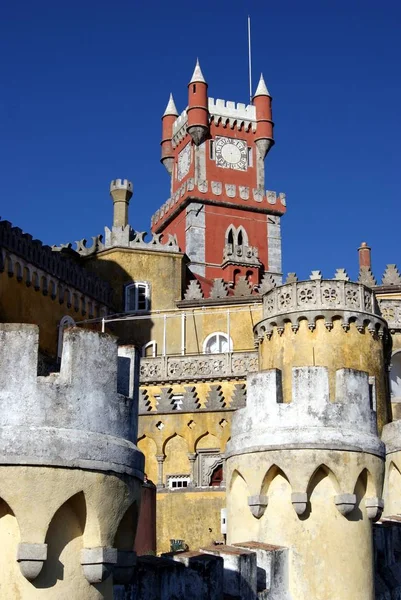 ペナ宮殿の主塔 ポルトガルのシントラ — ストック写真