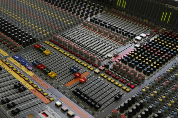 Ljudmixer För Ljudmixerkonsol — Stockfoto