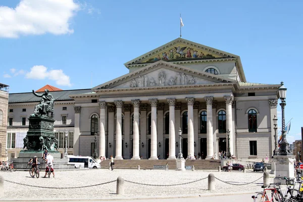 Max Josephsplatz Monachium — Zdjęcie stockowe