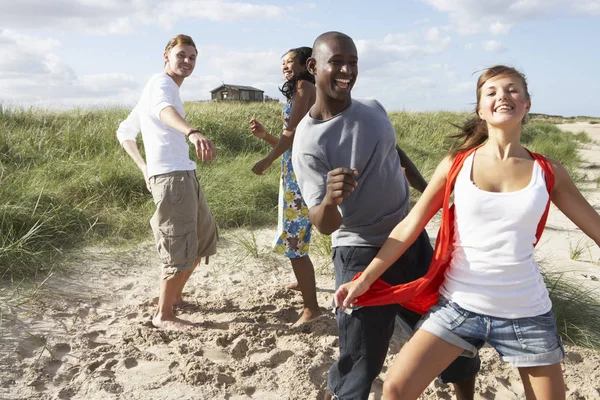 Group Young People Having Fun Dancing Beach Together — Stock Photo, Image