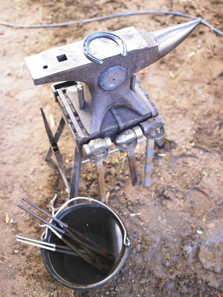 Anvil Horseshoe Other Farrier Tools Vertical Shot — Stock Photo, Image