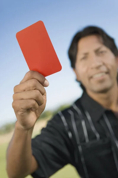 Árbitro Mostrando Cartão Vermelho — Fotografia de Stock