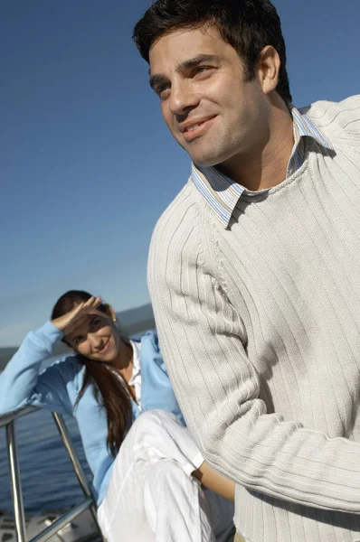 Retrato Pareja Joven Enamorada — Foto de Stock