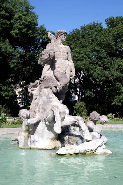 Fuente Neptune Munich — Foto de Stock