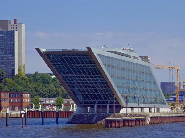 Edificio Moderno Puerto Hamburguesburgo —  Fotos de Stock