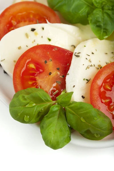 Nahaufnahme Von Tomatenmozzarella Salat — Stockfoto