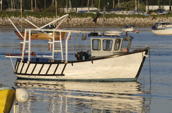 Лодки Пришвартованные Эмсворте — стоковое фото