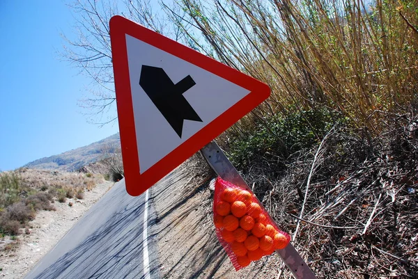 Sinal Estrada Com Saco Laranjas Alpujarras Granada Andaluzia Espanha — Fotografia de Stock