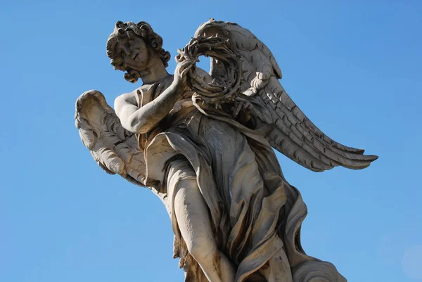 Anjo Com Coroa Espinhos Ponte San Angelo Cidade Vaticano Roma — Fotografia de Stock