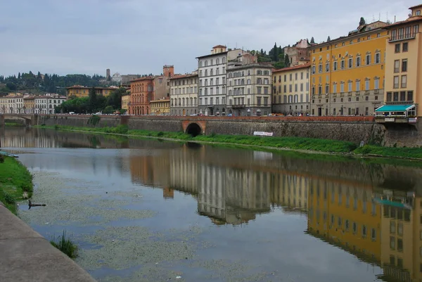 Florença Itália Rio Arno — Fotografia de Stock