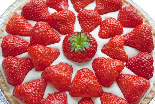 Frische Erdbeerkuchenscheiben — Stockfoto