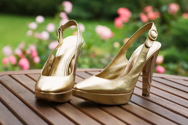 Sapatos Casamento Flores — Fotografia de Stock