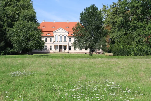 Malerischer Blick Auf Die Majestätische Mittelalterliche Burgarchitektur — Stockfoto