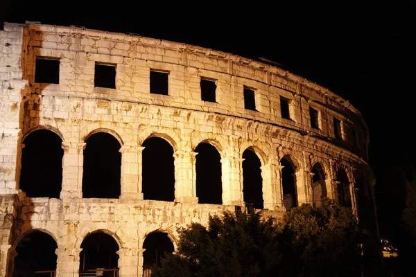 Anfiteatro Pula Noite — Fotografia de Stock