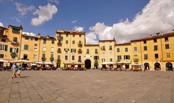 Pranzo Piazza — Foto Stock