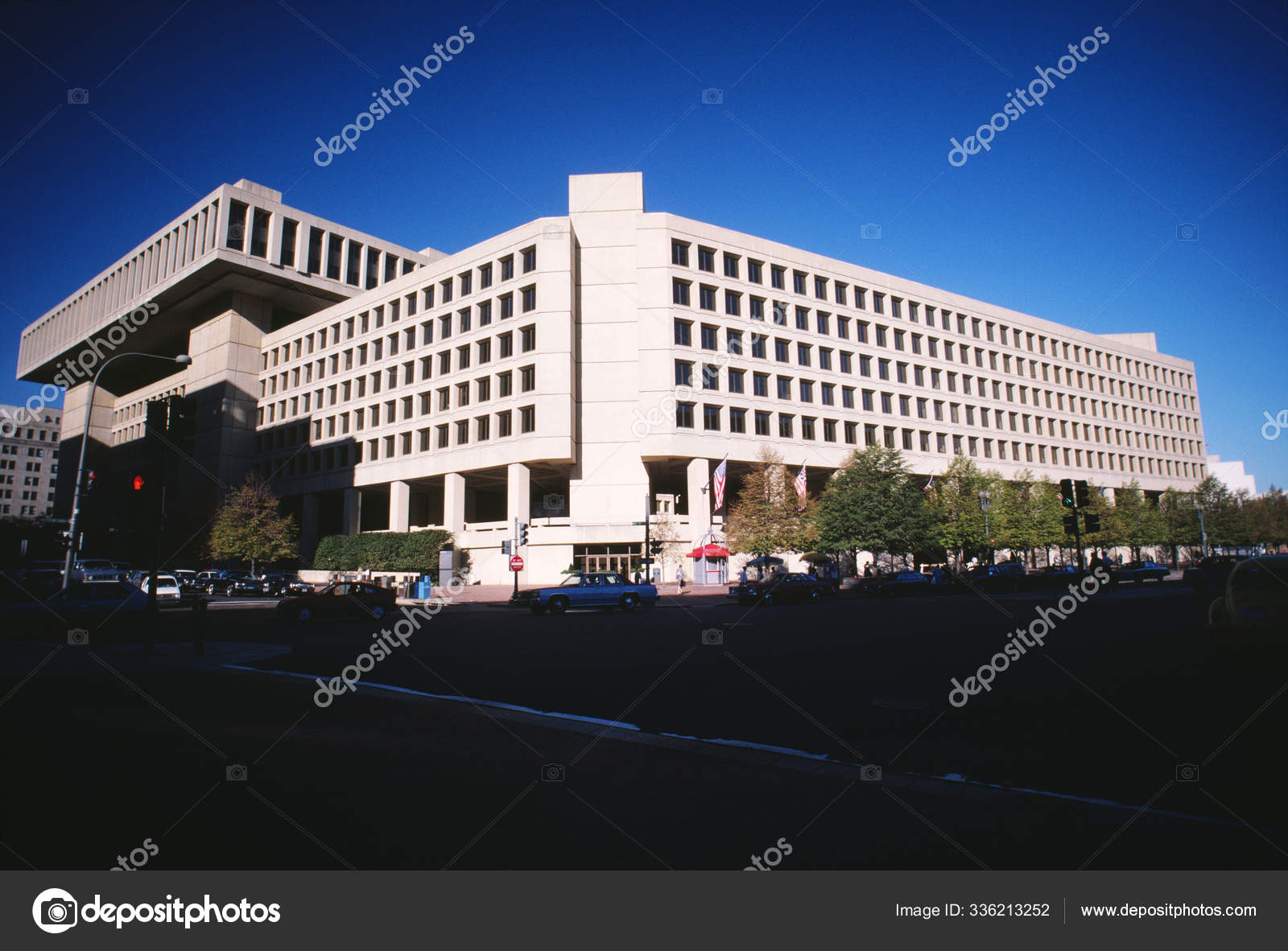 Vista Bajo Ángulo Edificio Gubernamental Edificio Fbi Washington Estados Unidos — Fotos de Stock