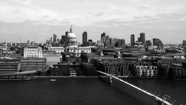 Londra Thames Nehri Panoramik Görünümü Siyah Beyaz — Stok fotoğraf