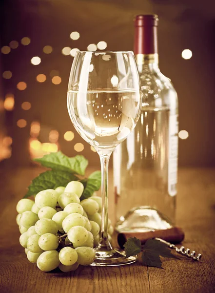 Glass Bottle White Wine Bunch Fresh Green Grapes Corkscrew Wooden — Stock Photo, Image