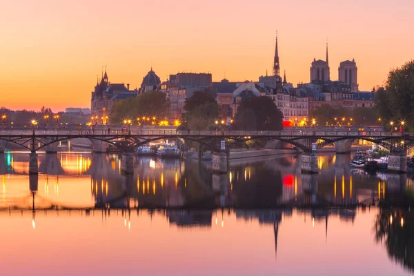 Hermosa Vista Ile Cite Pont Des Arts Amanecer París Francia —  Fotos de Stock