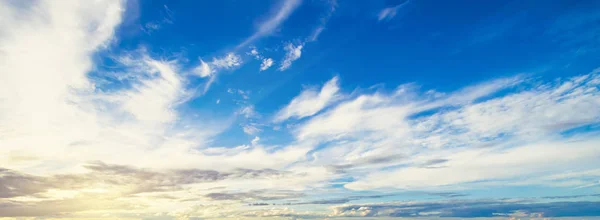 Céu Nuvens Belo Verão Natureza Fundo — Fotografia de Stock