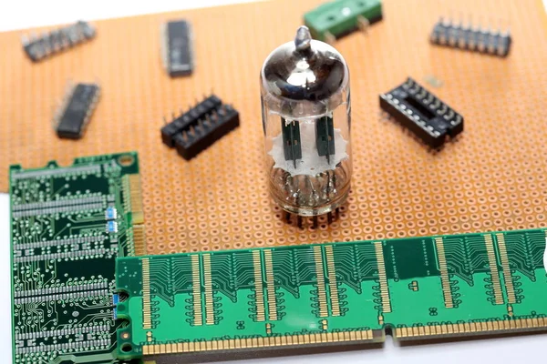 Electronic Valve Circuit Board Flash Memory – stockfoto