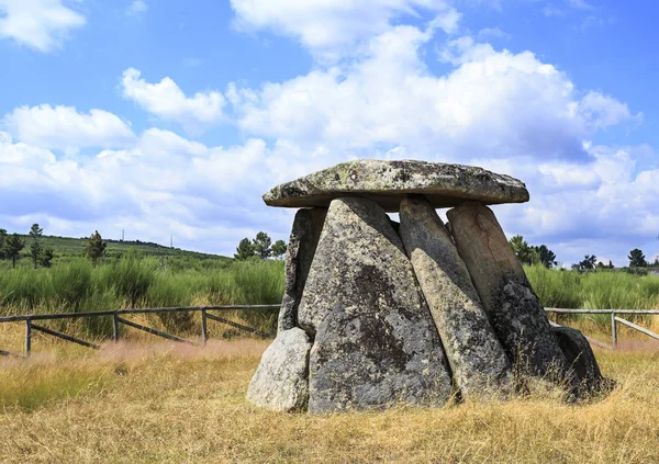 Dolmen Matanca Lub Uboju Pobliżu Fornos Algodres Portugalia Jest Komora — Zdjęcie stockowe