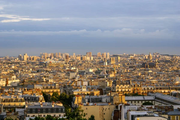 モンマルトルからのパリの眺め — ストック写真