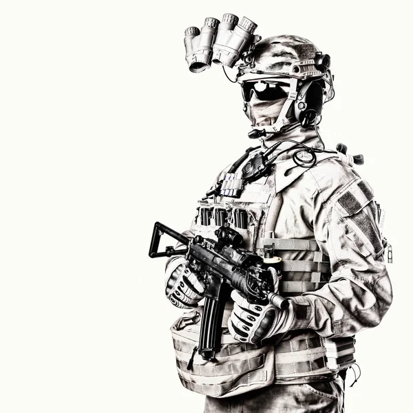 Army Elite Soldier Hidden Mask Glasses Face Full Tactical Ammunition — Stock Photo, Image