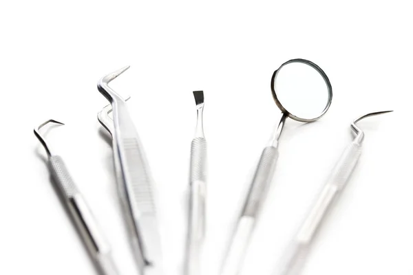 Instrumentos Dentales Herramientas Dentistas Aisladas Sobre Fondo Blanco — Foto de Stock