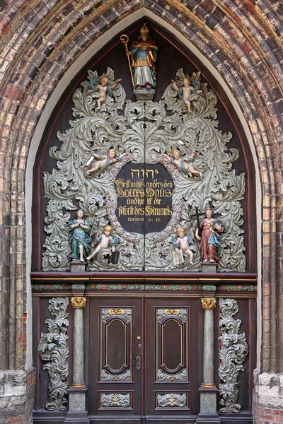 Westportal Der Nikolaikirche Stralsund — Stockfoto