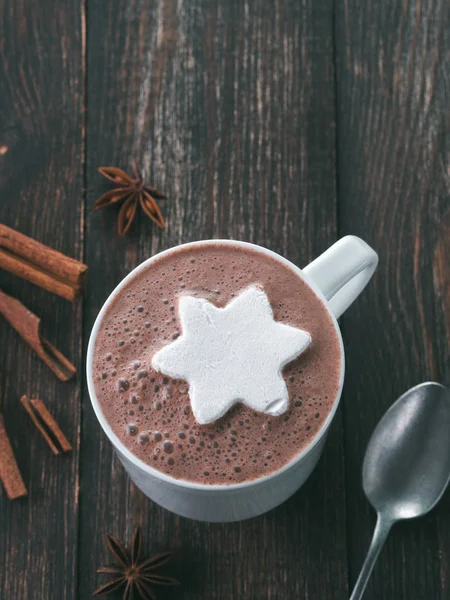 Varm Choklad Med Marsmallow Stjärna Eller Snöflinga Form Jul Och — Stockfoto