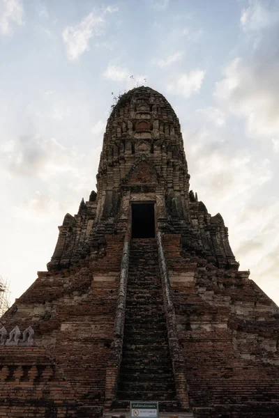 Wat Chaiwatthanaram Main Central Prang Taken Close Sunset Hours Аюттхая — стоковое фото