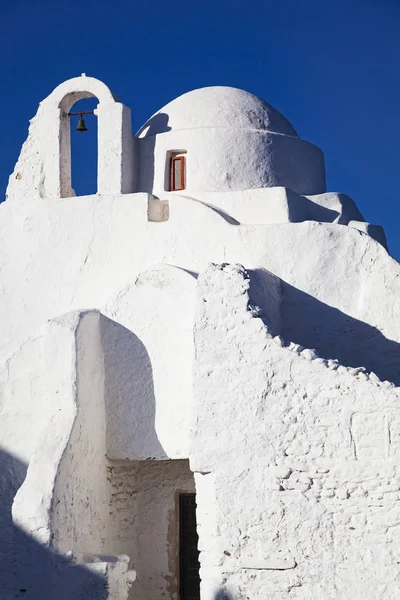 14世纪希腊Mykonos岛上的Paraportiani教堂 — 图库照片
