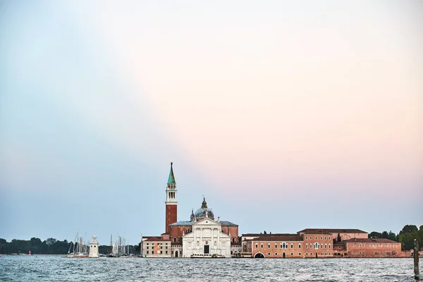 Stad Van Venetië Met Beroemde Kathedraal Santa Maria Della Salute — Stockfoto