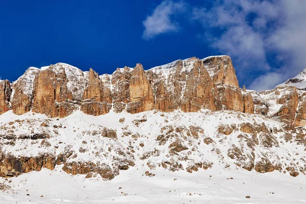 Macizo Del Grupo Sassolungo Cubierto Nieve Dolomitas Italia Bellezas — Foto de Stock