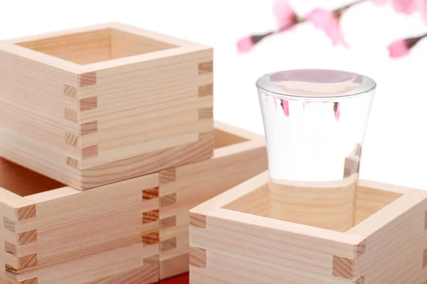 Caja Madera Japonesa Masu Con Sake Sobre Fondo Blanco — Foto de Stock