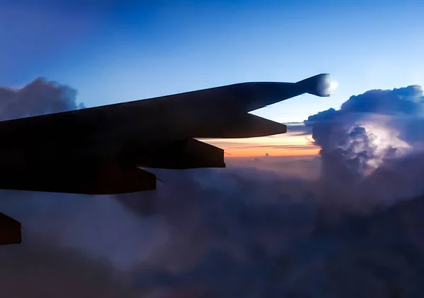 Pohled Okna Dopravního Letadla Během Letu Křídlo Turbínový Motor Letadla — Stock fotografie