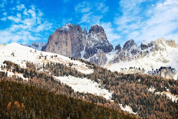 Dolomitenberge Die Mit Schnee Bedeckt Sind Blick Von Unten Italien — Stockfoto